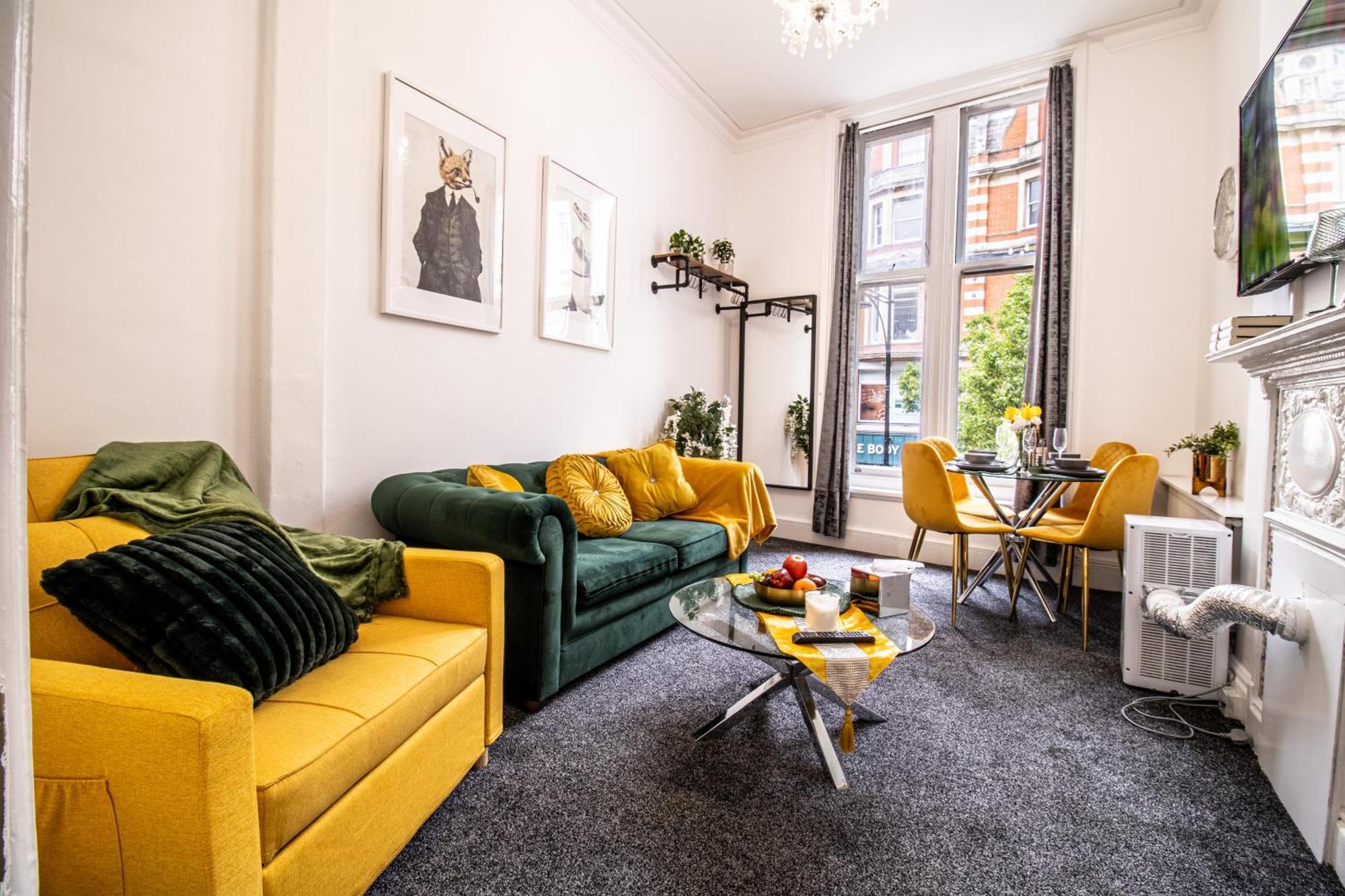 Oxford Street Chic Retreat - Unparalleled Elegance And Urban Comfort! Gc1 Апартаменты *