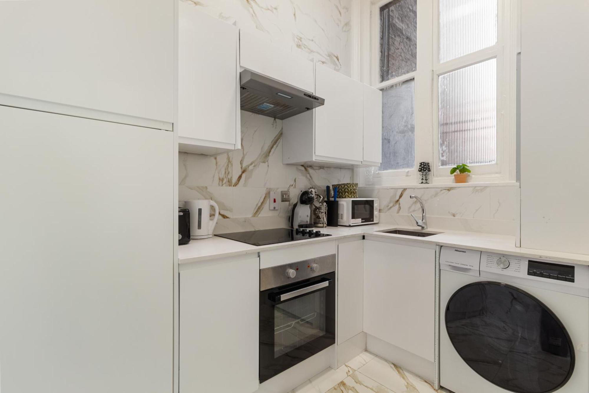 Oxford Street Chic Retreat - Unparalleled Elegance And Urban Comfort! Gc1 Appartamento