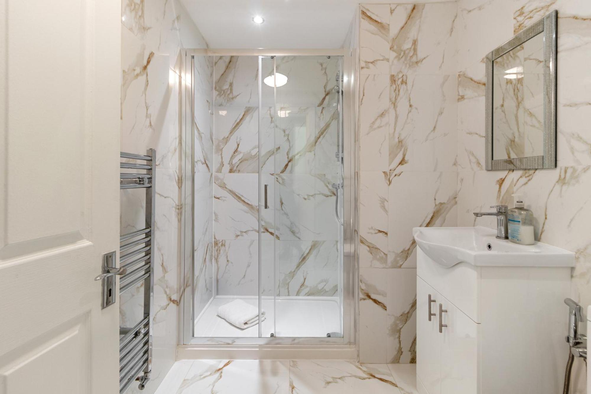 Oxford Street Chic Retreat - Unparalleled Elegance And Urban Comfort! Gc1 Апартаменты Лондон