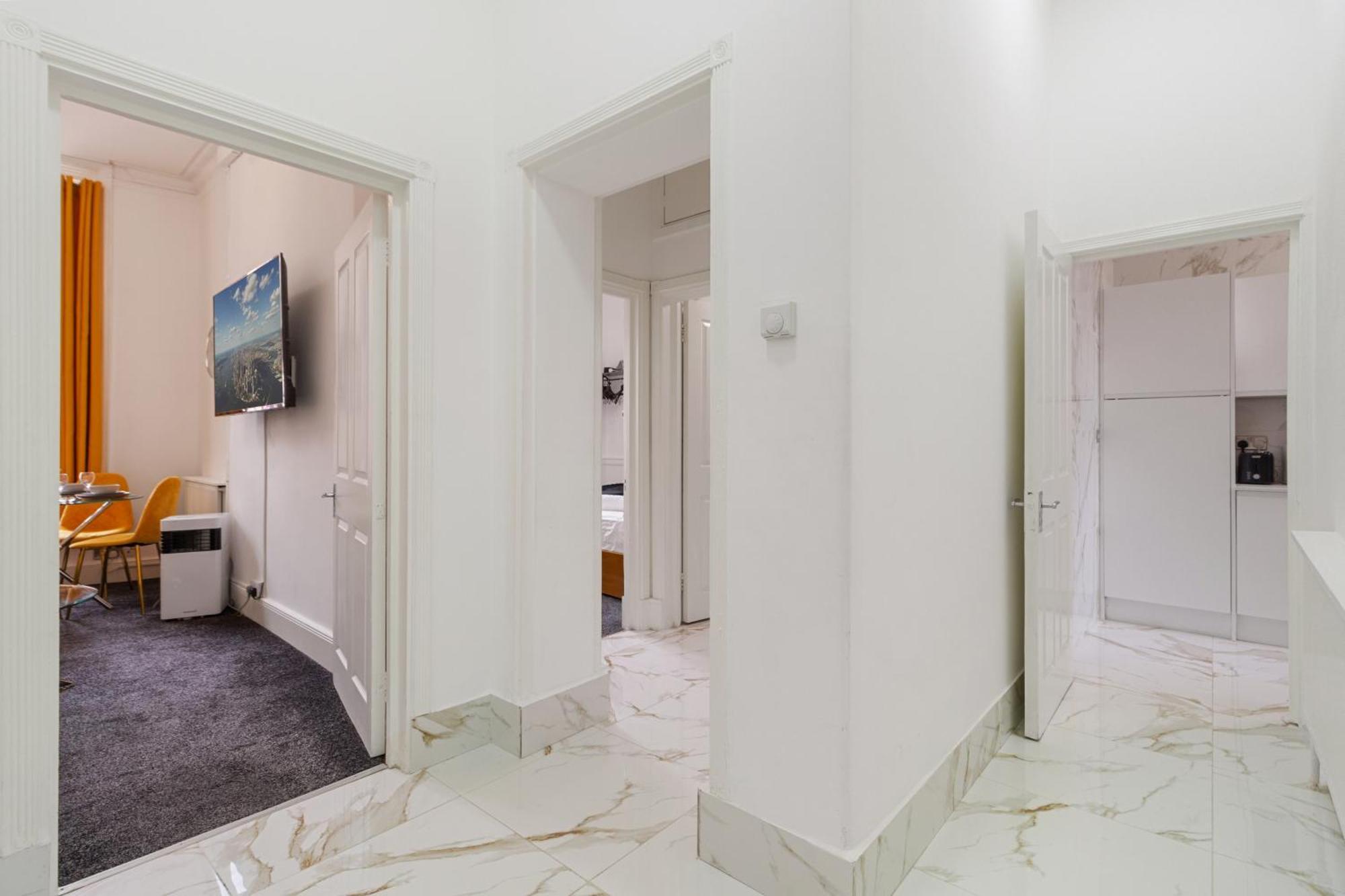 Oxford Street Chic Retreat - Unparalleled Elegance And Urban Comfort! Gc1 Londra